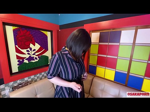 ❤️ Japonų gražuolė su dideliais papais masturbuojasi su sekso žaisliukais ir patiria orgazmą. Interviu ji pasakoja apie savo dulkinimosi patirtį. Didžiuliai papai ir plaukuota putė garsiai dejuoja. Osakaporn Super seksas prie lt.xxxtophd.ru ❤