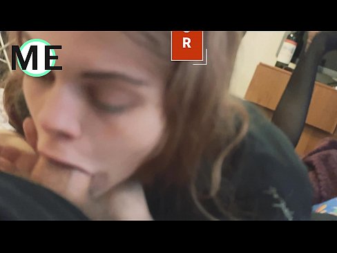 ❤️ Gerklės penis, suplėšytos pėdkelnės ir suplyšę kulniukai malonu susipažinti Super seksas prie lt.xxxtophd.ru ❤